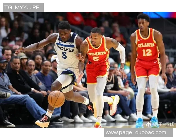 芬奇点评球队表现前三节进攻困难末节顶住压力海兰德与迪文表现出色 芬奇点评球队表现前三节进攻困难末节顶住压力海兰德与迪文表现出色