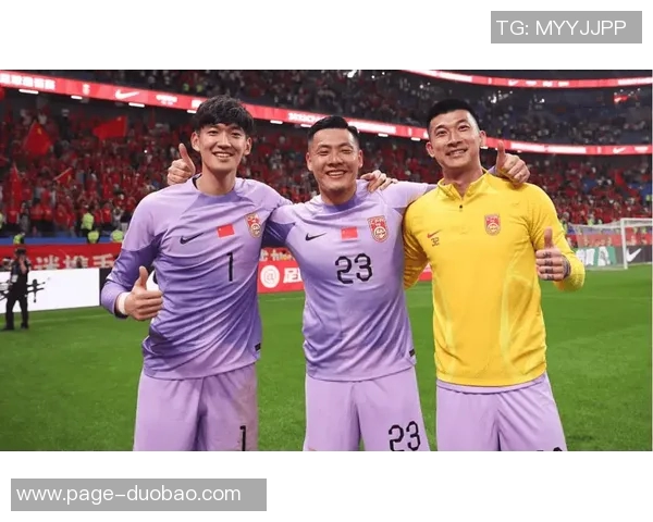 王大雷祝贺刘殿座入选国足新名单为梦想继续拼搏