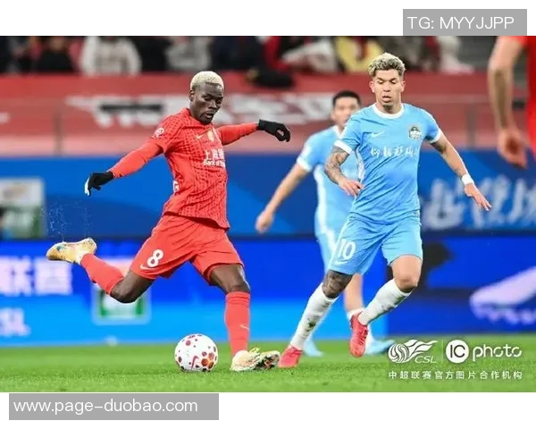 海牛门前连续进攻未果VAR判罚越位导致进球无效引发争议